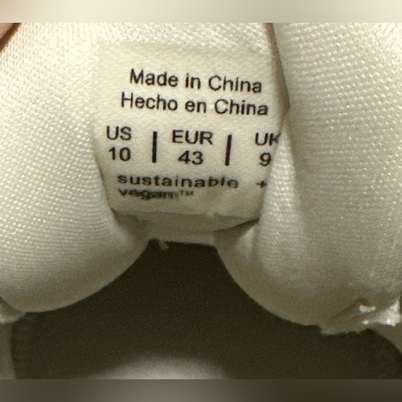 Call it spring vegan sneakers - Picture 4 of 5